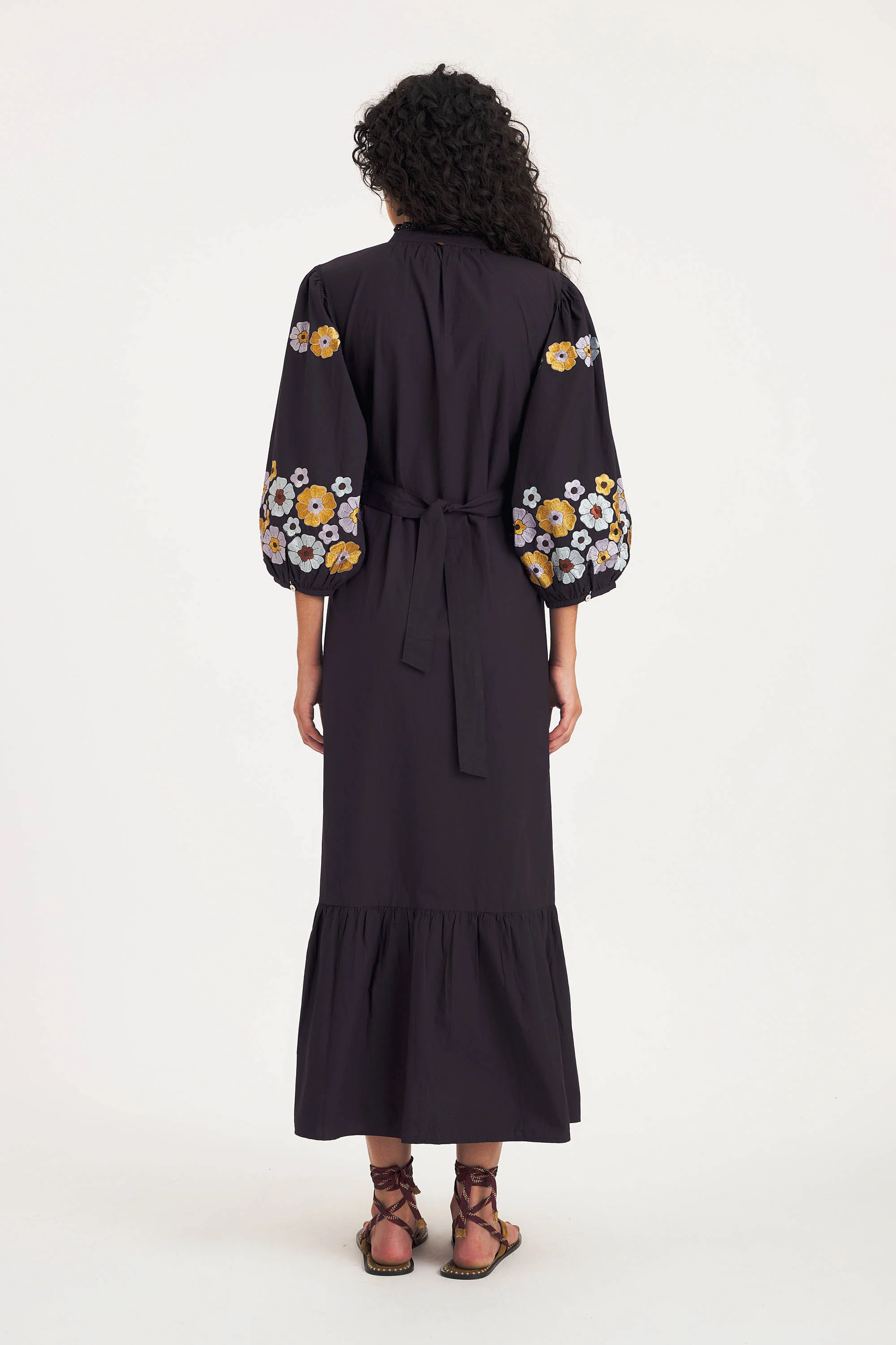 Robe longue brodée Amantina - Image 4