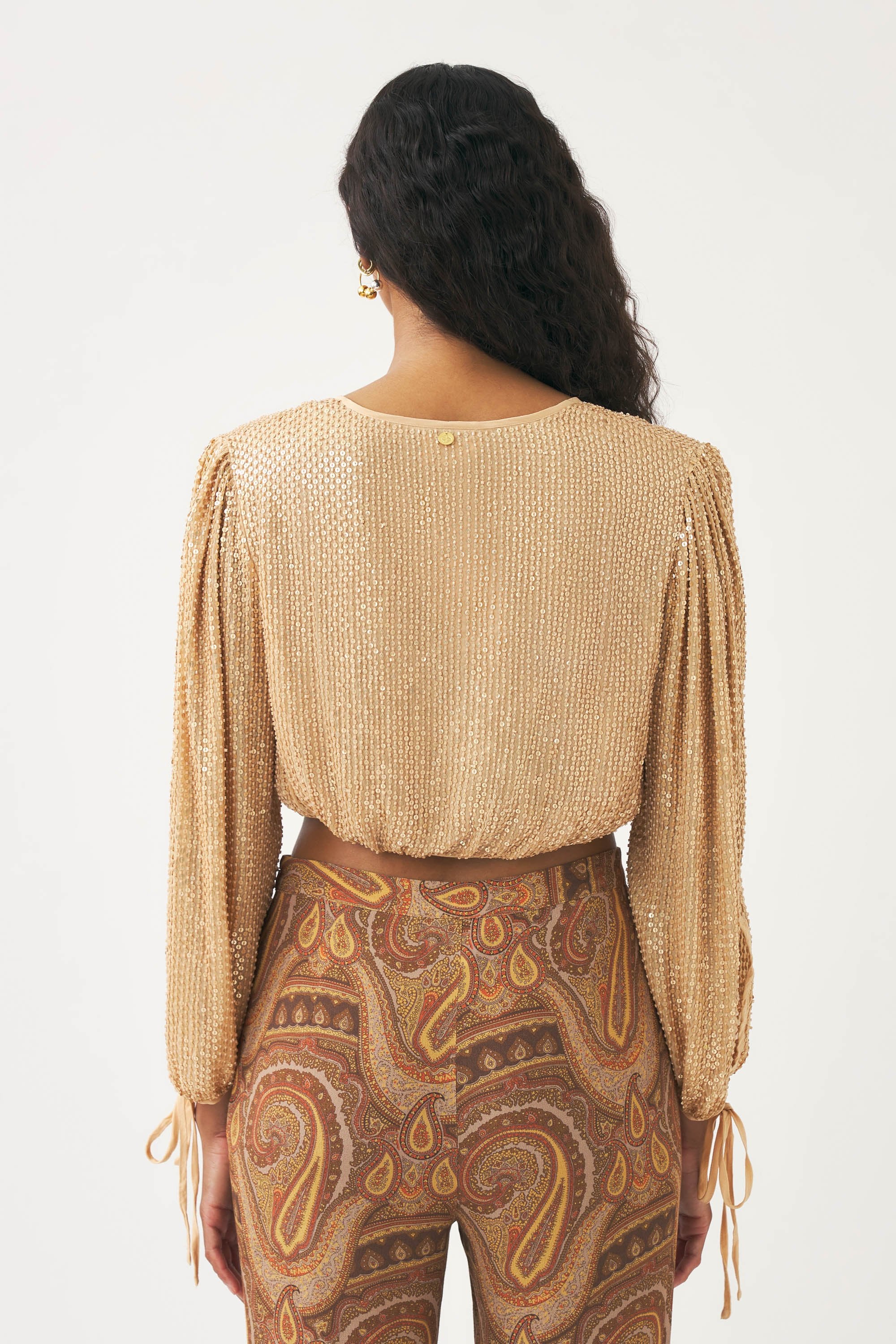 Crop top brodé à la main de perles Dune - Image 2