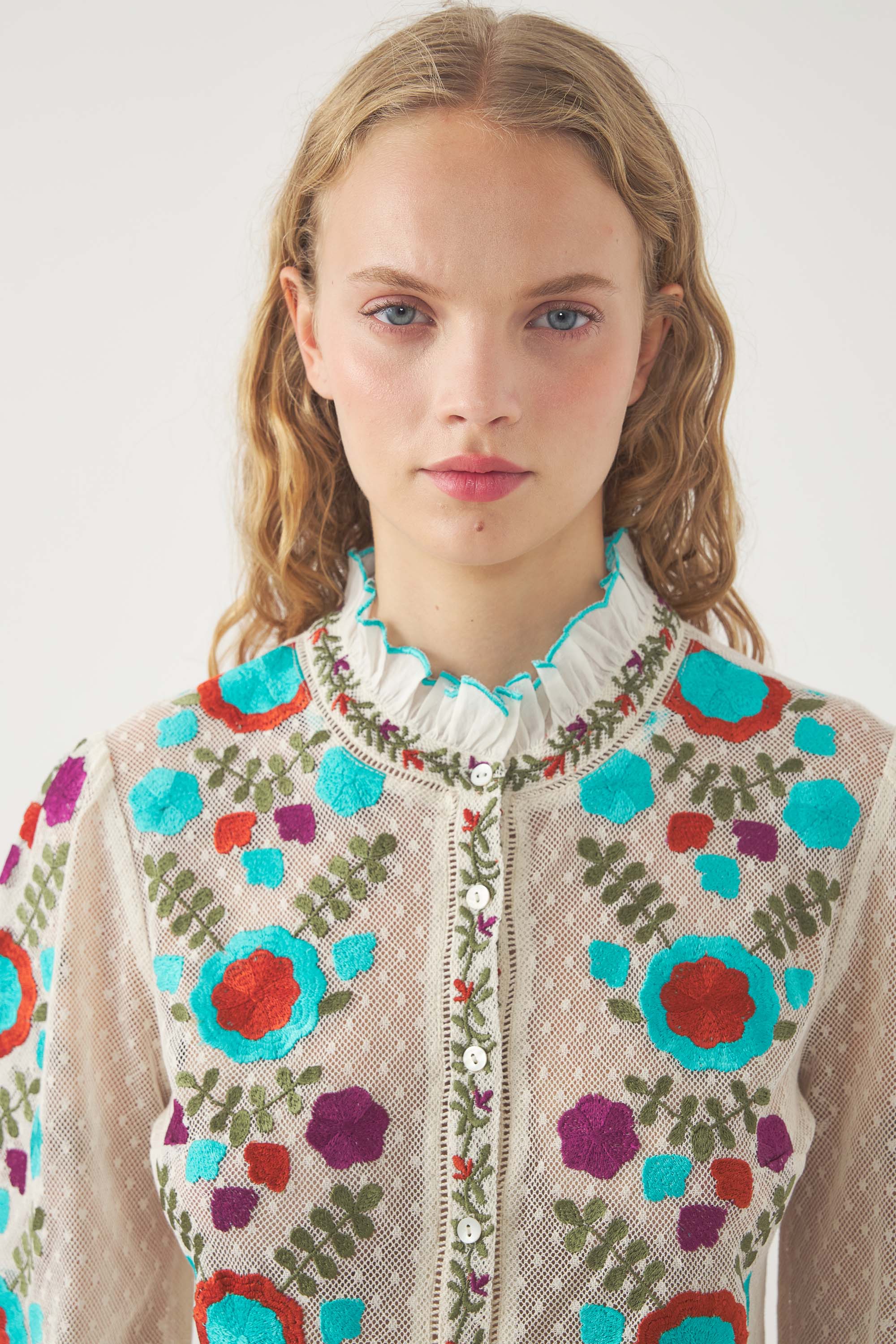 Blouse brodée Ary - Image 3