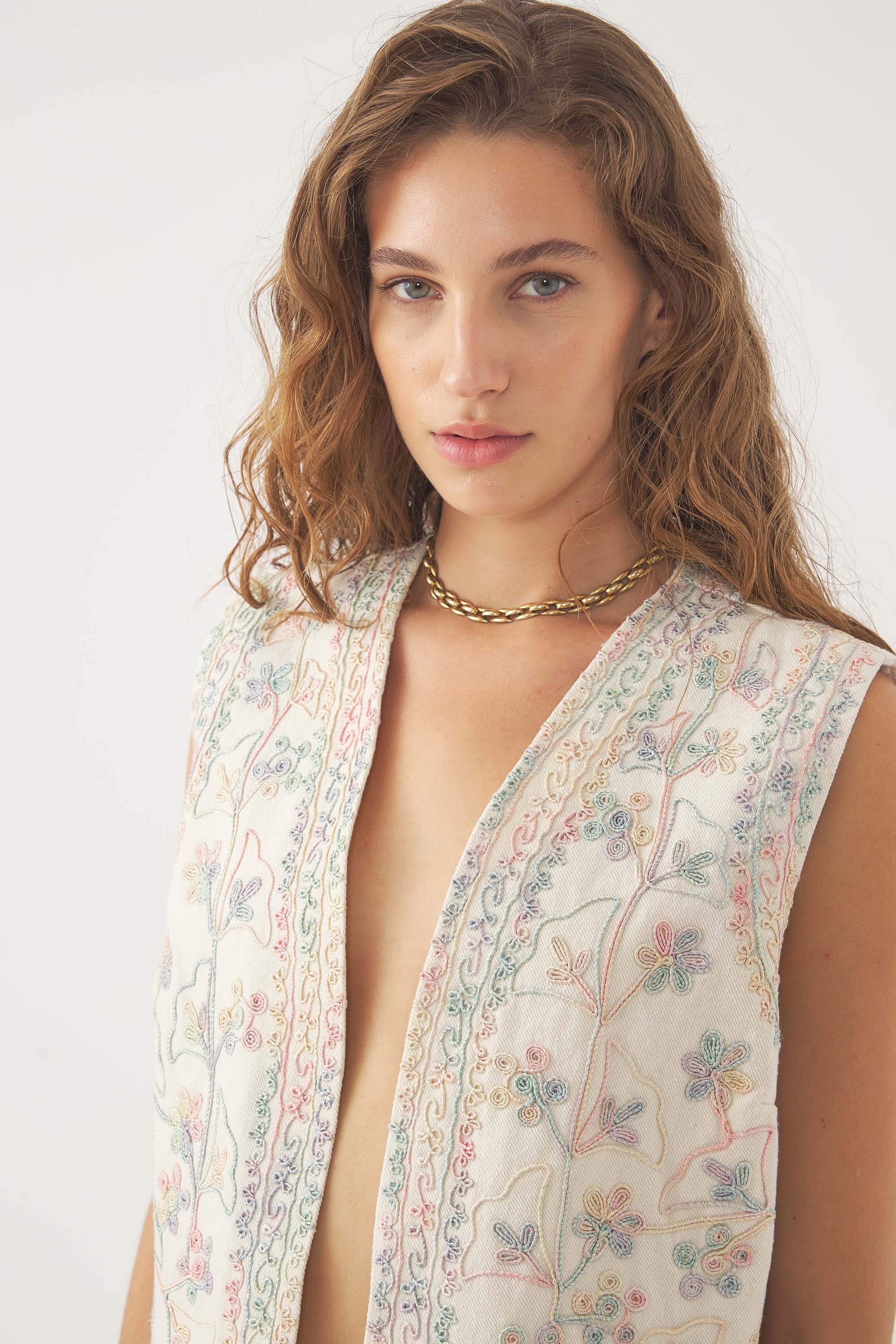 Gilet brodé Alex - Image 4