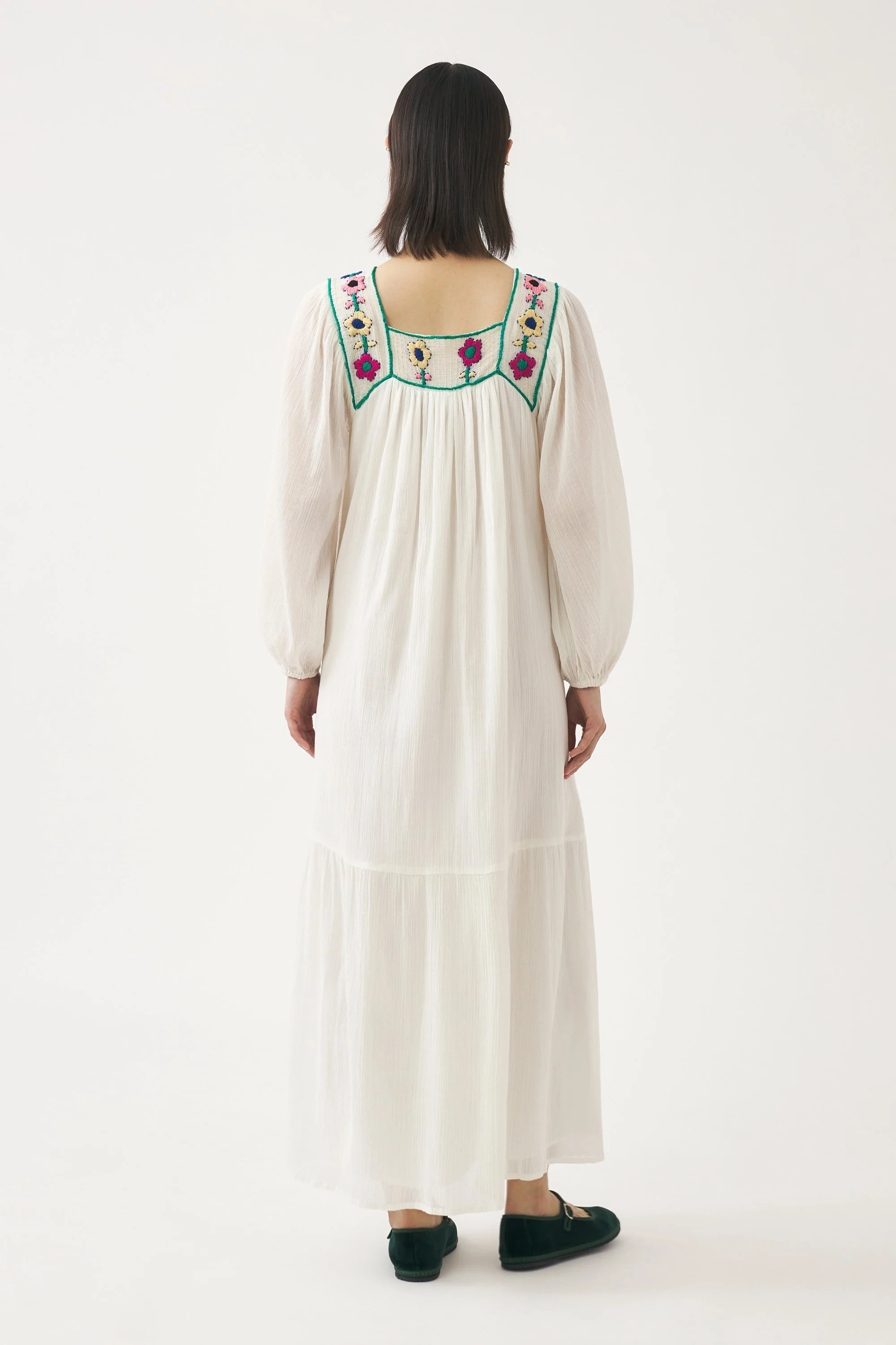 Robe longue crochetée à la main Belinda - Image 2