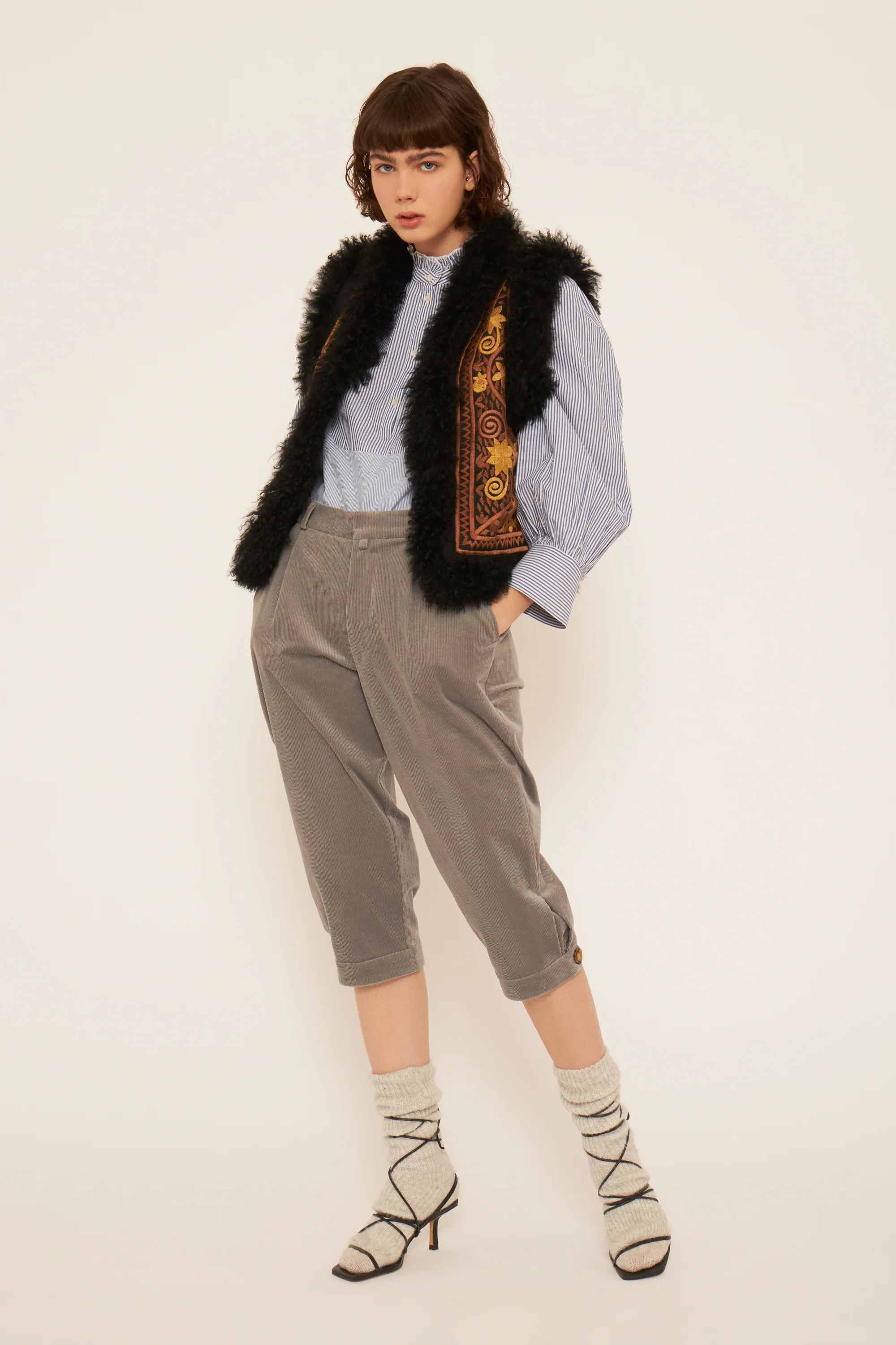 Gilet sans manches brodé Jimmy - Image 5