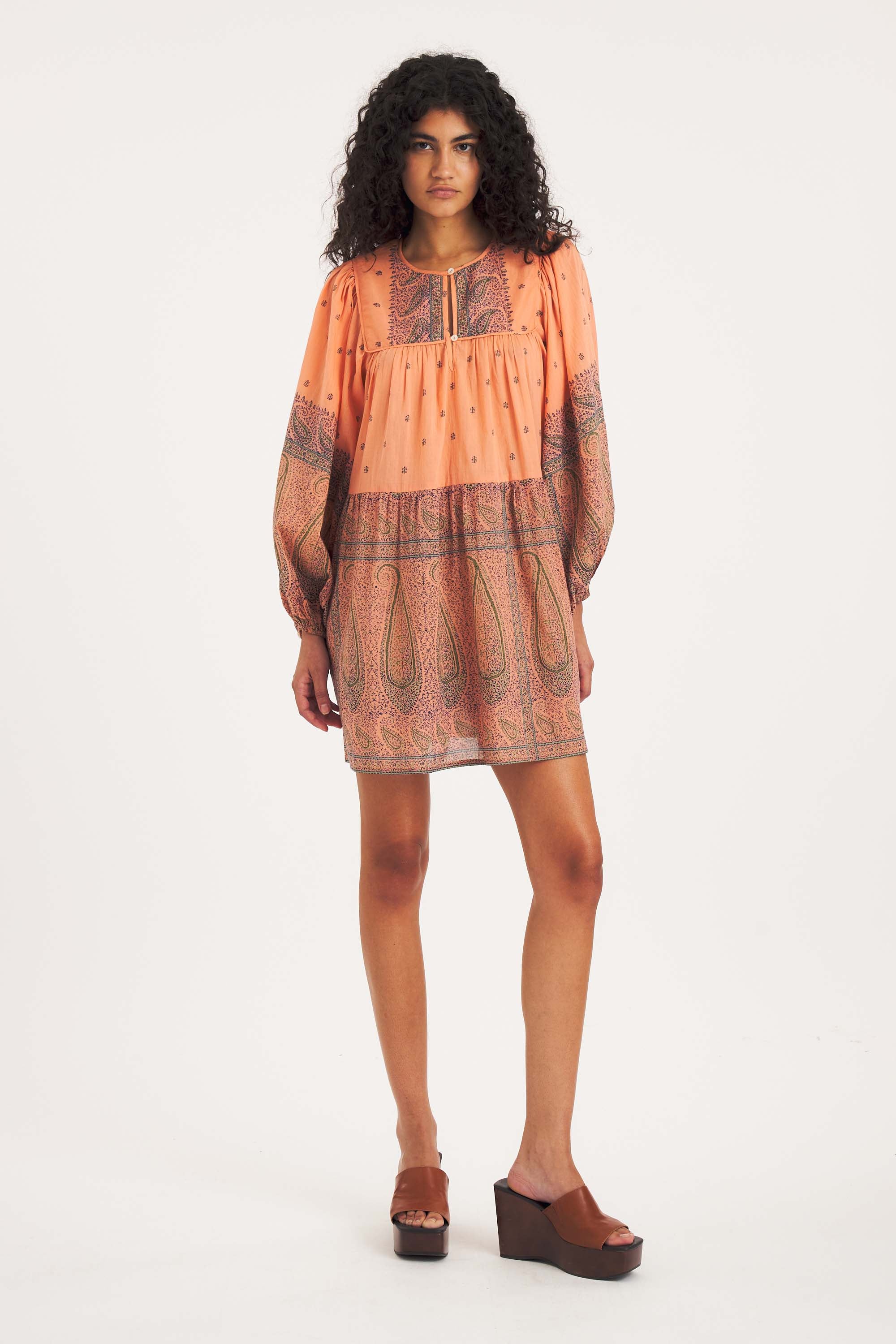 Robe courte Johri
