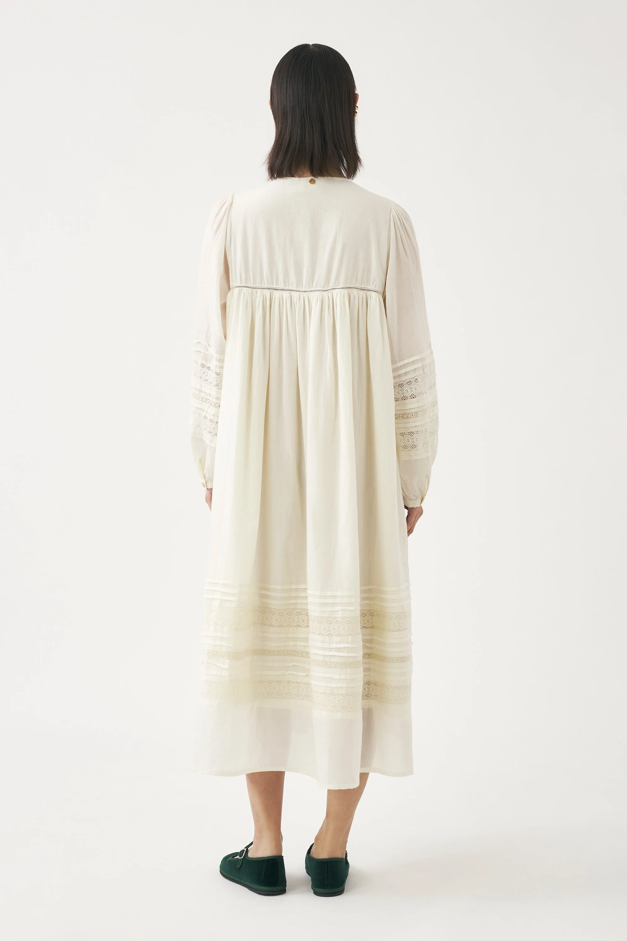 Robe ajourée Aloha - Image 3